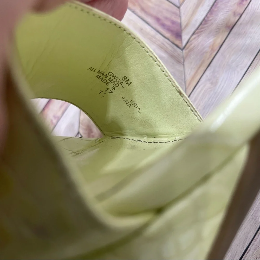Guess Platform Block Heels Light‎ Green Size 8 sb